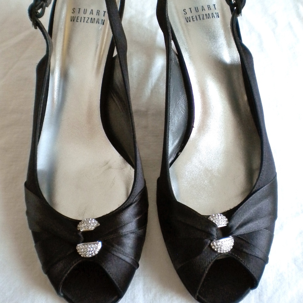 STUART WEITZMAN BLACK SATIN KITTEN HEEL SHOES